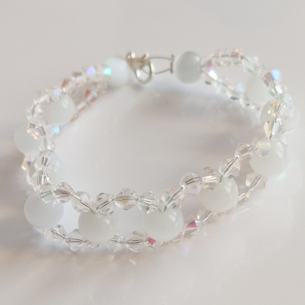 Bracelet en perles d'oeil de chat blanc 8mm